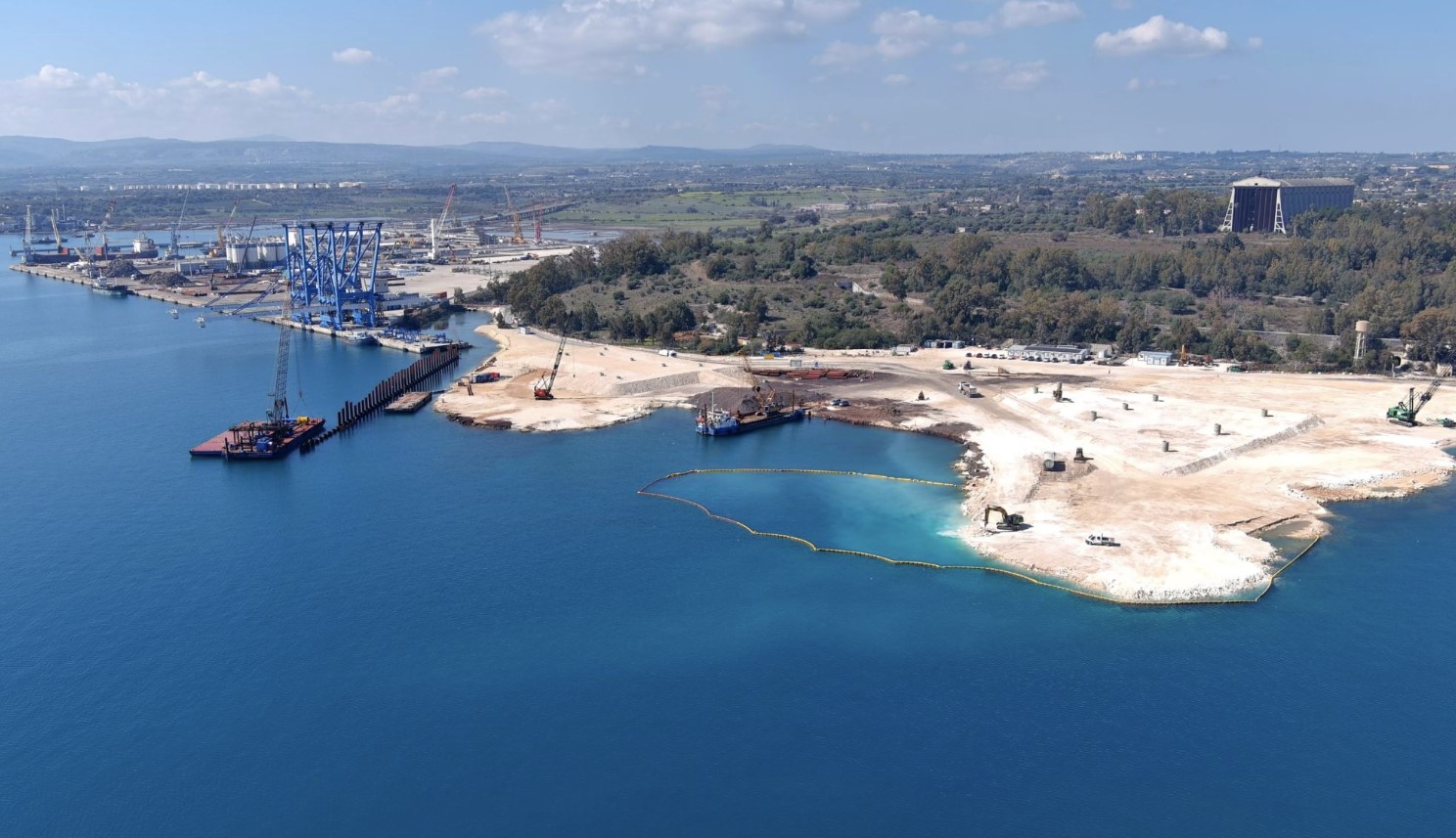 Augusta Terminal Intergroup - Integrated Logistics from the Mediterranean to the World